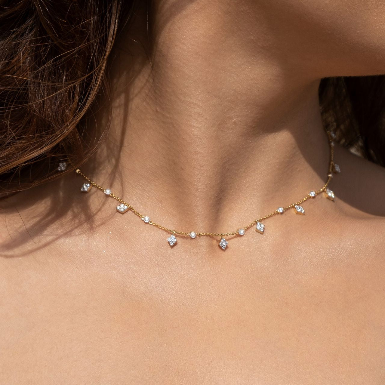 SCATTERED DIAMOND NECKLACE